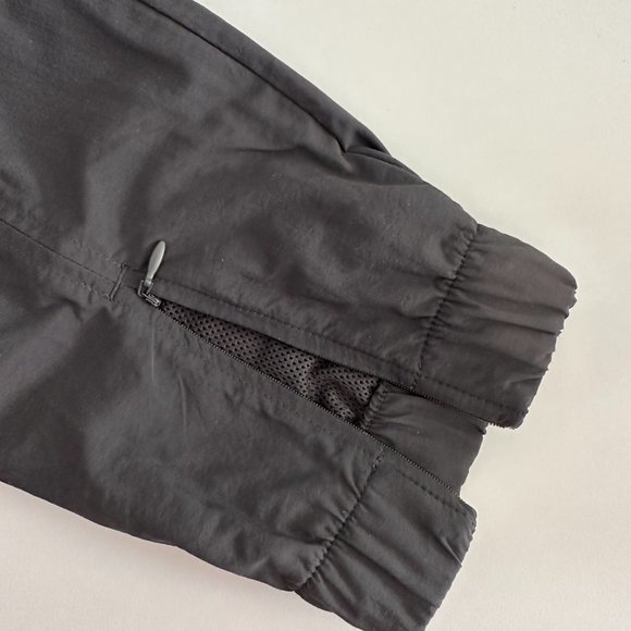 GAP Nylon Jogger - Picture 4 of 5